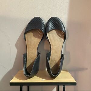 ✌️2/$10✌️ BAMBOO Black Perforated Flats – Size 9 GUC